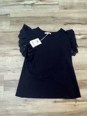 Free Assembly Navy Blue Eyelet Flutter Sleeve Top size large
